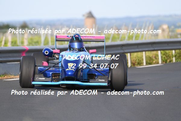 http://v2.adecom-photo.com/images//6.COURSE DE COTE/2022/5_LA_POMMERAYE_2022/BEZINAUD_David/79A_4418.JPG